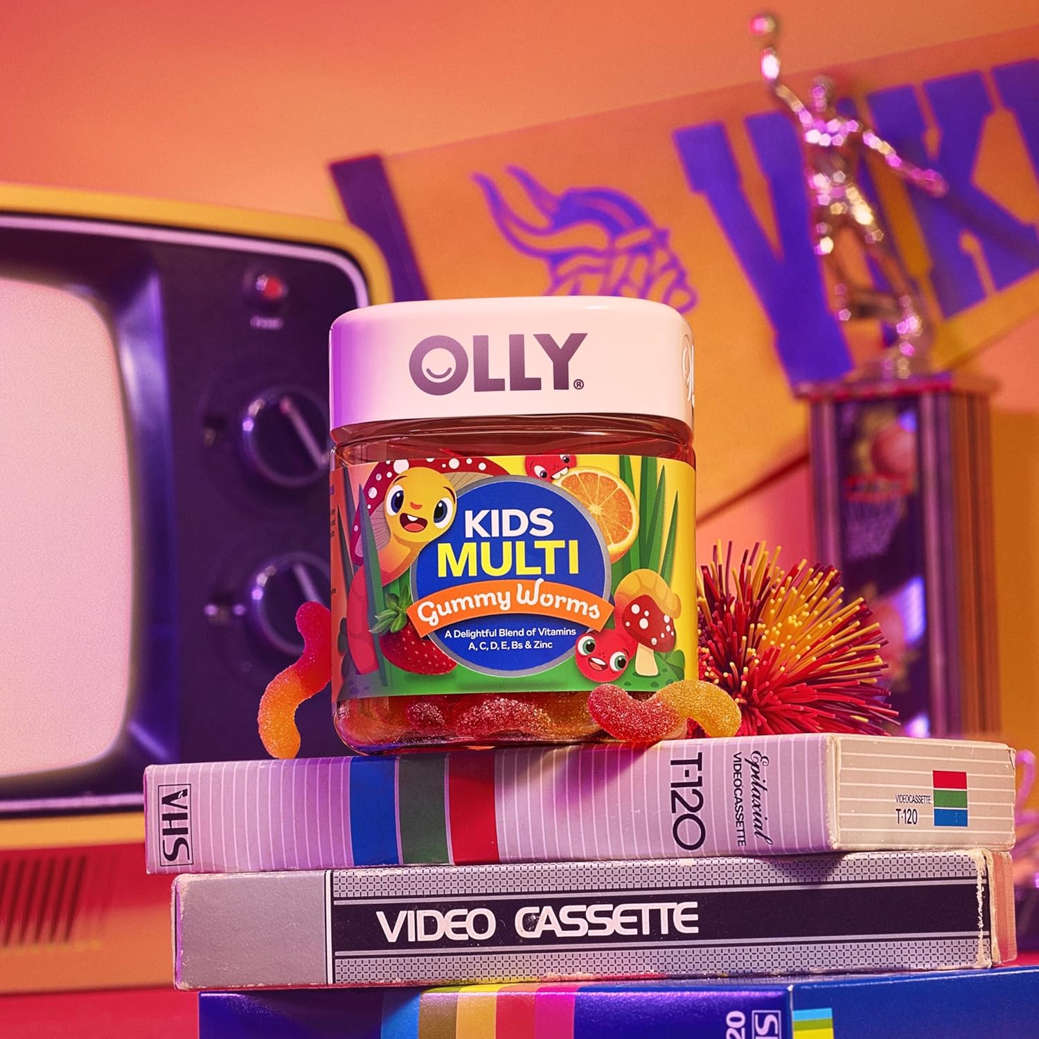 OLLY Kids Multivitamin Gummy, Overall Health and Immune Support,* Vitamins and Minerals A, C, D, E, Bs and Zinc, Kids Chewable Supplement, Sour Fruity Punch Flavored, 70 or 35 Day Supply - 70 Count - Image 6